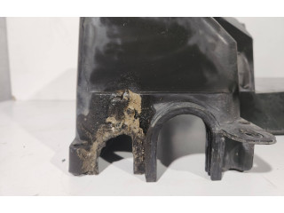   Pojistková skříňka 4D1937118A   Audi A8 S8 D2 4D 1998