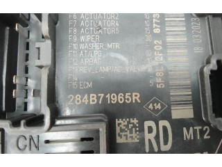 Блок предохранителей 284B71965R   Dacia Sandero    