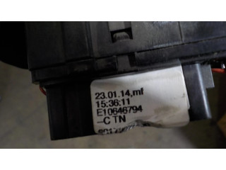 Ручка стеклоочистителей 8201168008, E10646794   Dacia Sandero