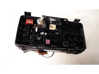   Pojistková skříňka    Acura MDX  2002