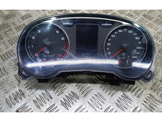 Панель приборов    Audi A1       