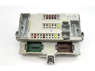 Блок предохранителей 8S85S5G8P   Jeep Cherokee    