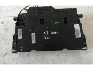 Блок предохранителей 18500000000, 18500000000   BMW X3 E83    