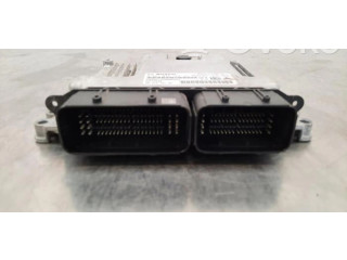 Блок управления двигателя 9806460480   Opel Combo E