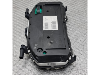 Přístrojová deska  Renault Clio III 2008 8200628781H, LHLA028554  