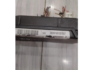 Блок комфорта 8201013757 Dacia Sandero