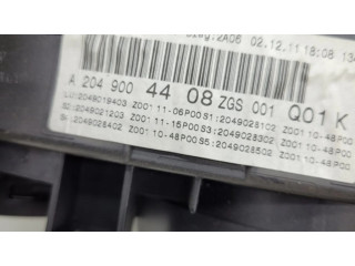 Přístrojová deska Mercedes-Benz C W204 2012 A2049004408