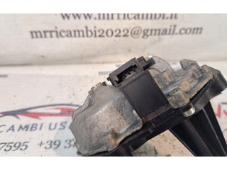 Моторчик заднего дворника 13282361, 13282361 Opel Meriva B