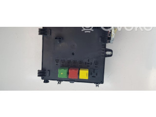 Pojistková skříňka 13112912 Opel Vectra C 2003