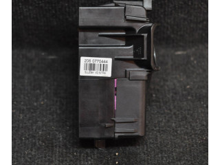 Блок предохранителей 3C2941824 Volkswagen PASSAT B6