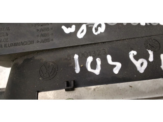 Přístrojová deska Volkswagen Caddy 1996 6K9920840G, 6K9920840