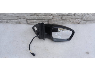 Зеркало электрическое Skoda Fabia Mk3 (NJ) 2015 - 2021 года
