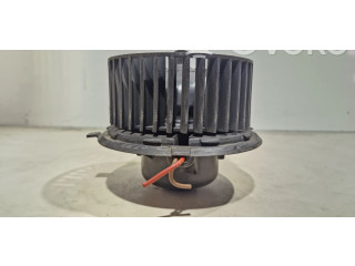 Вентилятор печки    1H1819021   Volkswagen Golf III