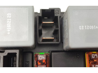 Блок предохранителей GW9314N030AC Jaguar XJ X351