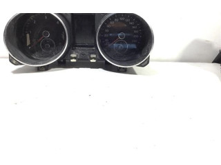 Панель приборов 5k092871a   Volkswagen Golf VI       