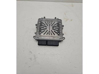 Блок управления двигателя 30771550AB, 0281012103    Volvo XC90