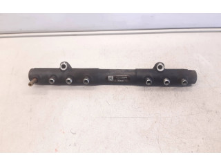 Топливная рампа 30757146, 007614L2 Volvo V70