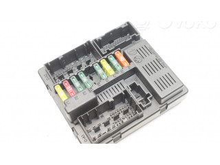 Блок предохранителей  7560626   BMW Z4 E85 E86    