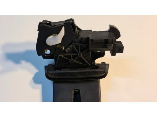 замок багажника 4L0827520 Audi Q7 4L 2005-2015 года