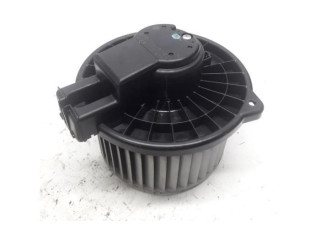 Вентилятор печки 2727000200   Daihatsu Cuore