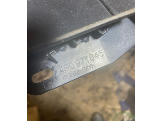 Блок предохранителей  4F0971845   Audi A6 S6 C6 4F    