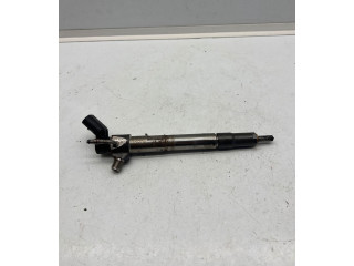 Форсунка 338002U000    KIA Ceed  D4FE 