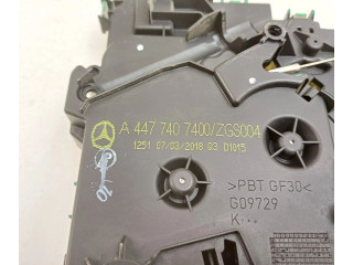 Zámek zadních dveří A4477407400 Mercedes-Benz Vito Viano W447 2018