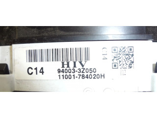 Přístrojová deska Hyundai i40 2012 94003-3Z050, 940033Z050