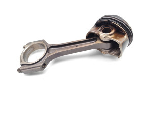  Поршень с шатуном M1JJ M1JJ  Ford Ecosport  