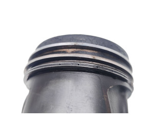 Píst K9K636, 306D3 Nissan Juke I F15 K9K636