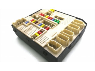 Pojistková skříňka 284B60009R, 519340301 Renault Megane III 2009