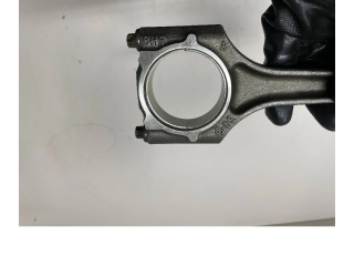  Поршень с шатуном  02606LJ1, WU3  Audi A3 S3 8V  