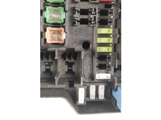 Блок предохранителей 8V51-14B144-BA, TYDA Ford B-MAX