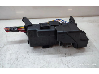 Блок предохранителей 13800159   Volvo V70    