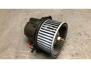 Вентилятор печки    U0854003   Audi A5 8T 8F