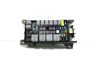 Блок предохранителей 911603E040   KIA Sorento    