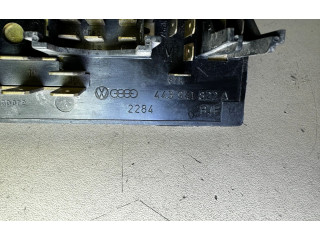 Блок предохранителей 443941822A, 443941822 Audi 80 90 B3