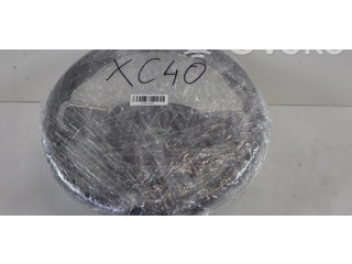 Руль Volvo XC40   -  года 32288650      