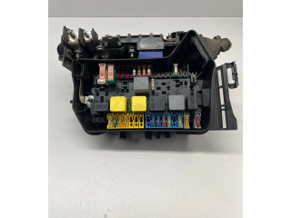 Блок предохранителей     Mercedes-Benz A W176    