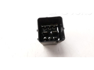 Блок предохранителей 9803299780, 51299058A   Peugeot 2008 I    