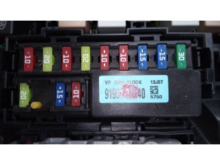 Pojistková skříňka Řídící jednotka BSM 919513X140 Hyundai i30 2014