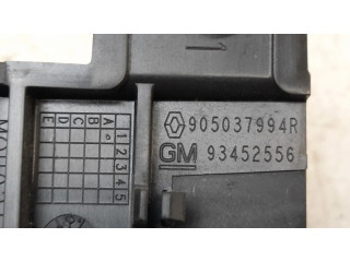 Другая деталь салона