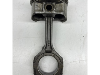 Píst 4W0 Infiniti FX pro benzínový motor 3.5 VQ35DE