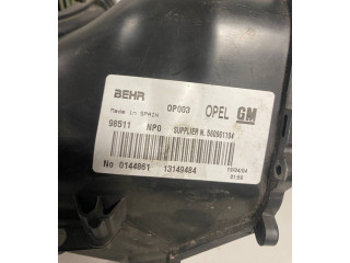 Вентилятор печки 13149484, 560961104 Opel Meriva A