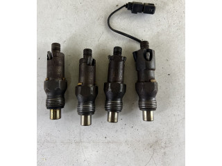 Комплект форсунок LCR6735401D, LDC009R01AA2    Mitsubishi Carisma   