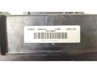 Блок предохранителей 04692114AC, 52561L Jeep Grand Cherokee (WK)