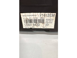 Панель приборов 1Z0920842D, V1612036 Skoda Octavia Mk2 (1Z)