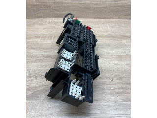 Pojistková skříňka 1685450240 Mercedes-Benz A W168 1997