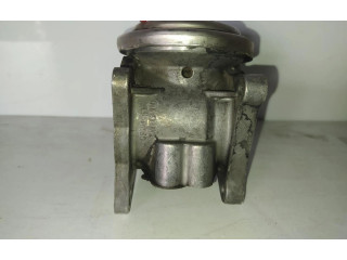 Pojistková skříňka Клапан EGR 038129637D   Seat Toledo III (5P) 2008