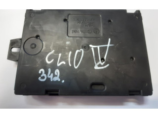 Блок комфорта 284B16557R Renault Clio IV